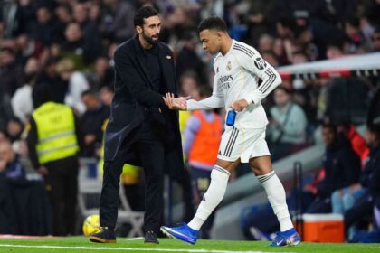 Arbeloa pastreaza misterul Mbappe Veti afla maine daca va fi pe terren sau nu