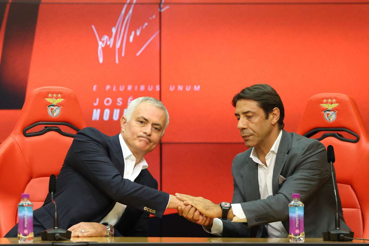 Benfica a luat o hotarare Ce se va intampla cu Mourinho in sezonul urmator