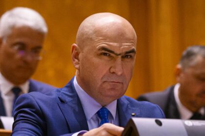 Bolojan a informat CCR cu privire la riscul ca Romania sa piarda 231 de milioane de euro daca se va amana