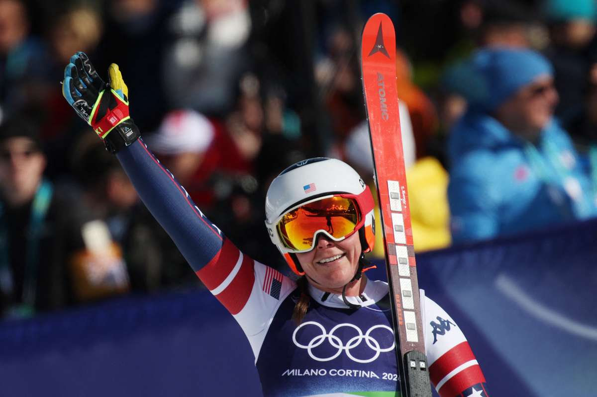Campioana mondiala Breezy Johnson triumfa in proba de coborare la feminin