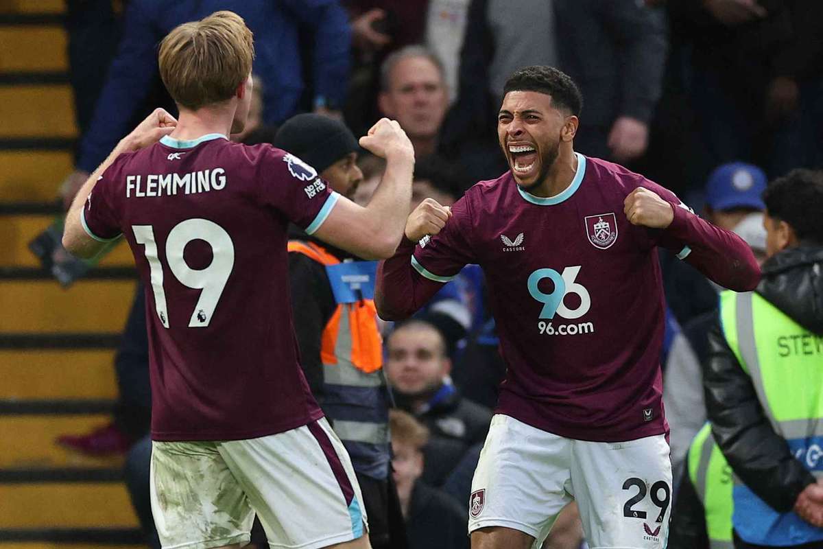Chelsea invinsa de echipa de pe locul penultim Londonezii au pierdut in minutuile de prelungire