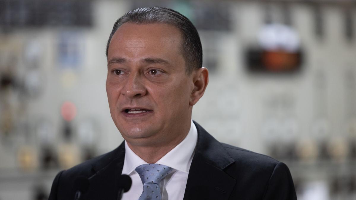 Coalitia se dezintegreaza la Bucuresti Consilierii PSD incep greva anunta Baluta Scandal la CGMB