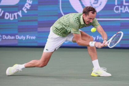 Daniil Medvedev a invins la Dubai dupa ce adversarul sau s a retras din finala