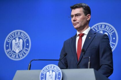 Directorul CNAS il contrazice pe ministrul Sanatatii Adevarata reforma nu se reduce la spargerea monopolului