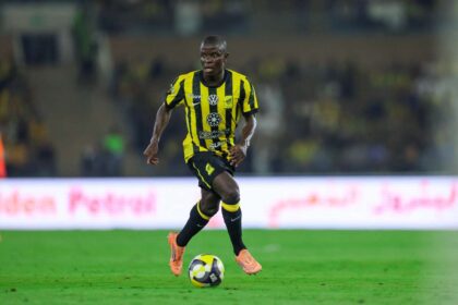 Finalul telenovelei Ngolo Kante a semnat oficial cu Fenerbahce