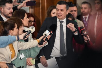 Grindeanu il evidentiaza pe Bolojan dupa anuntul INS O guvernare care nu este in slujba oamenilor