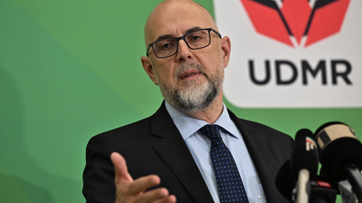 Kelemen Hunor afirma ca Bolojan este un om puternic si ii stabilesc un termen limitapentru o guvernare mai