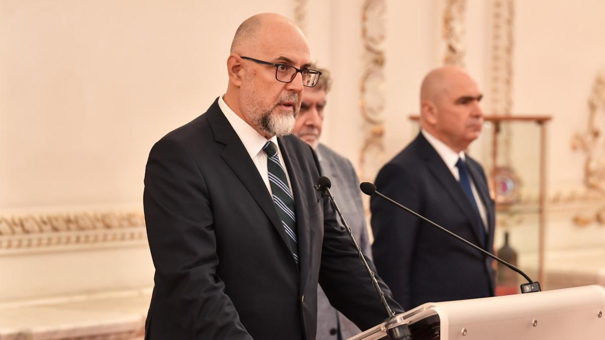 Kelemen Hunor ii cere lui Bolojan sa dimineze impozitele locale cu 50 sa te intoarci si sa