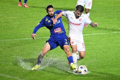 LIVE Superliga 2000 Dinamo Unirea Slobozia Cainii il primesc pe legenda Niculescu