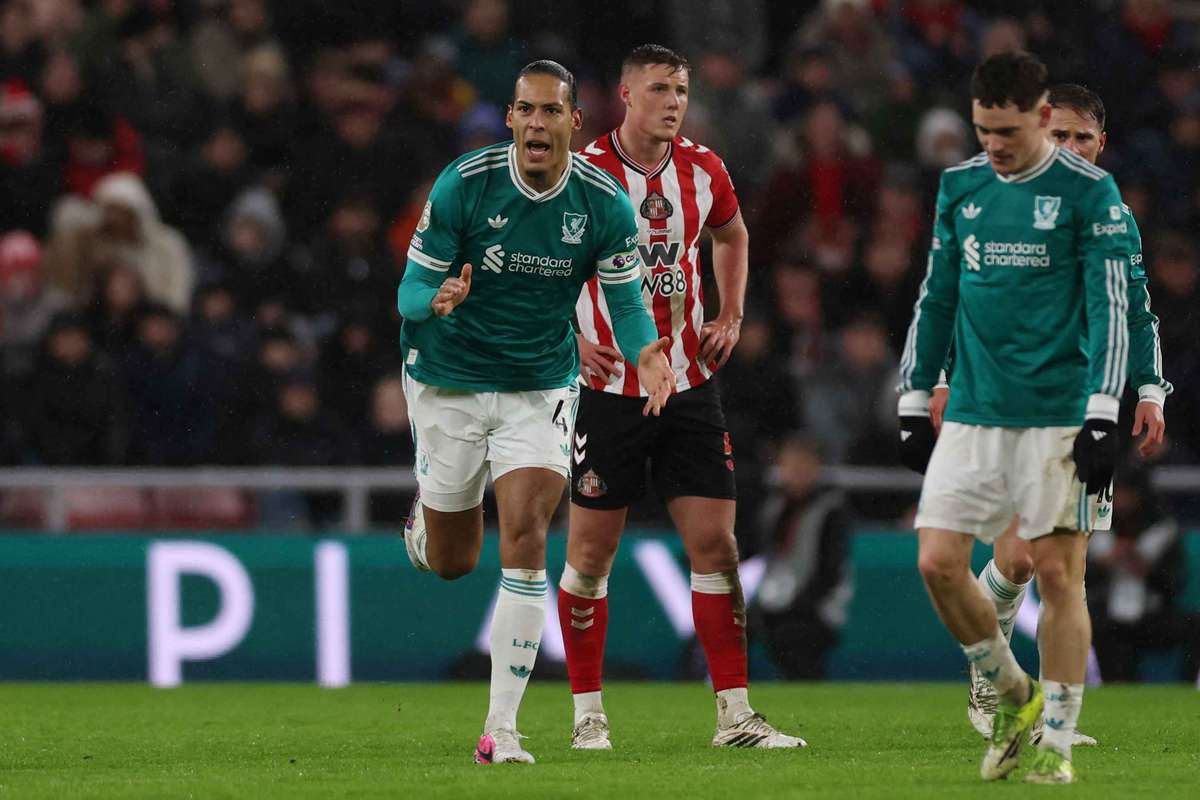 Liverpool a pus capat seriei de meciuri fara infrangere a lui Sunderland pe terren propriu