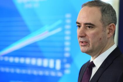 Nazare a discutat la ECOFIN despre pensiile romanilor Statul trebuie sa incurajeze oamenii sa