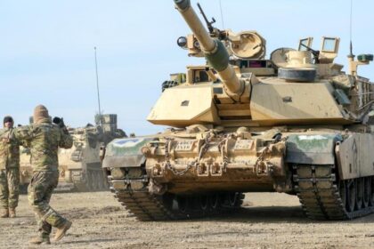 Nicisor Dan dupa ce americanii au adu tancuri Abrams in Romania Colaborarea cu SUA este