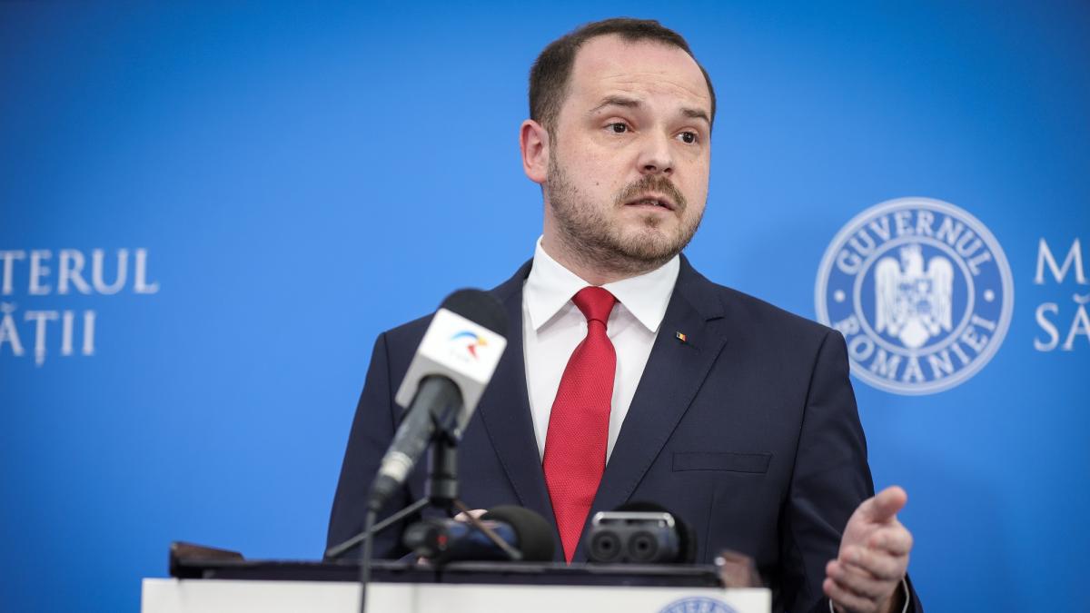 Rogobete Am aprobat metodologia de organizare a examenului pentru obtinerea titlului de medic specialist in 1