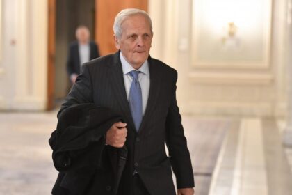 Theodor Stolojan declara ca desfacerea Coalitiei ar reprezenta o inconstienta totala Pe fond Coalitia