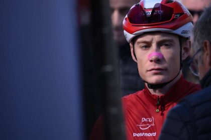 jonas vingegaard nu va participa la turul uae cand se va intoarce danezul in competitii dupa accidentare