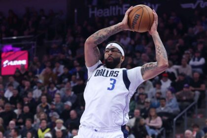 mutare importanta in nba anthony davis paraseste dallasul si se alatura washington wizards