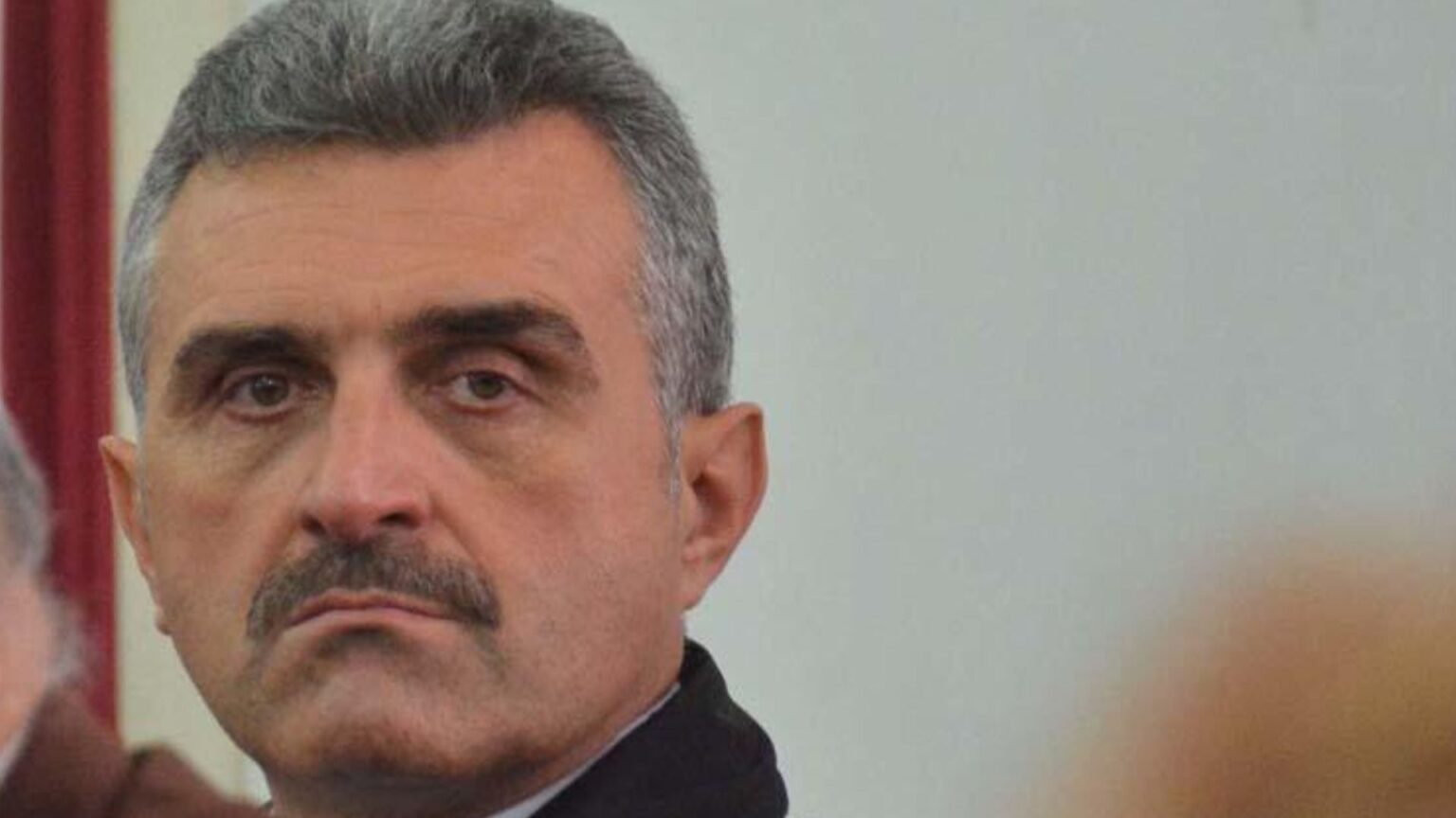 victorie in instanta pentru calin puia articolele au fost eliminat e si s au acordat daune morale