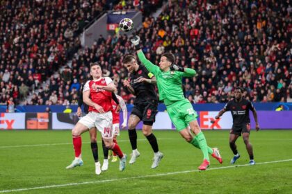 Arsenal pe cale sa fie invinsa cu propria arme tunarii salvati pe final de un fost jucator de la leverkusen