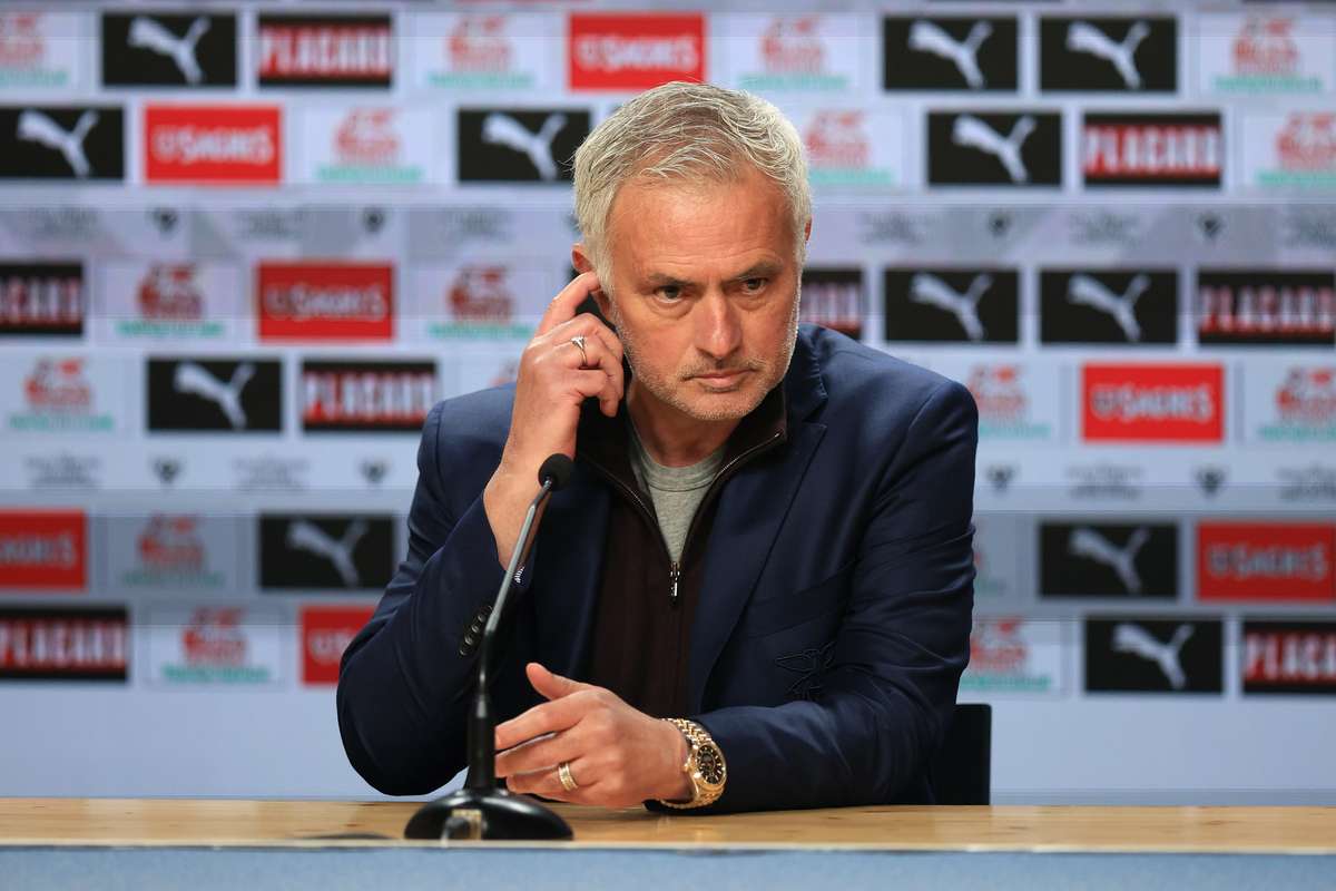 Benfica respinge afirmatiile lui Mourinho despre Ronaldo si Neymar O pura inventie