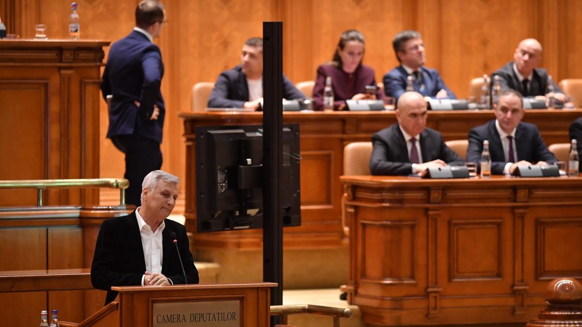 Daniel Zamfir Diana Buzoianu ar trebui sa plece poate alaturi de premierul Ilie Bolojan