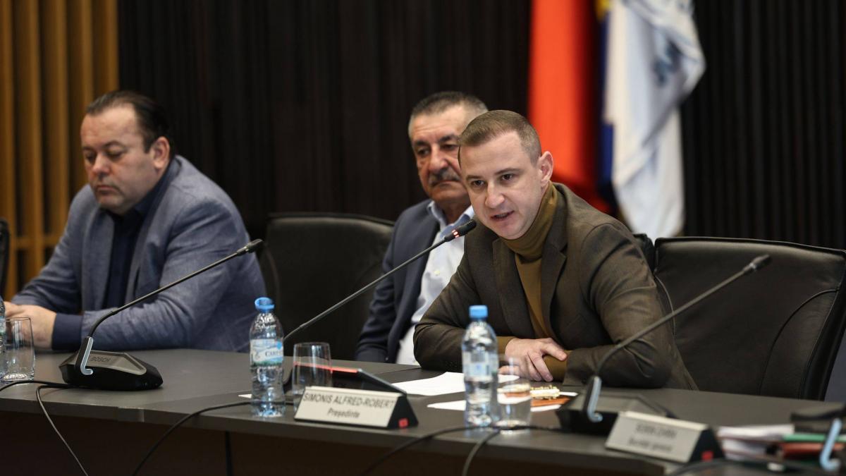 Doua comune din Timis vor fuziona Consiliul Judetean ofera stimulente financiare Simionis