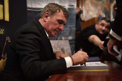 Gica Hagi reactioneaza dupa ce a vandut pachetul majoritar de la Farul Un pas normal