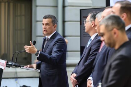 Ilie Bolojan Ministrii PSD se afla intr o situatie stanjenoitoare sunt sub presiunea partidului Se