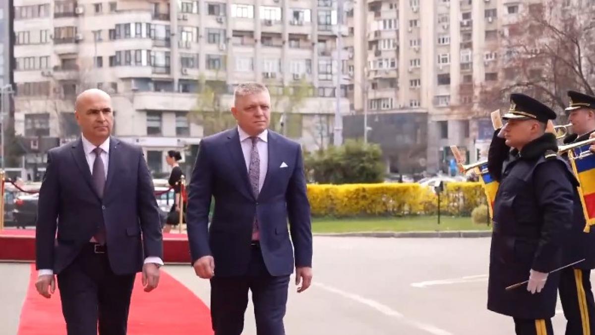 Ilie Bolojan l a primit pe Robert Fico la Palatul Victoria Premierul slovac a avut intalniri si cu