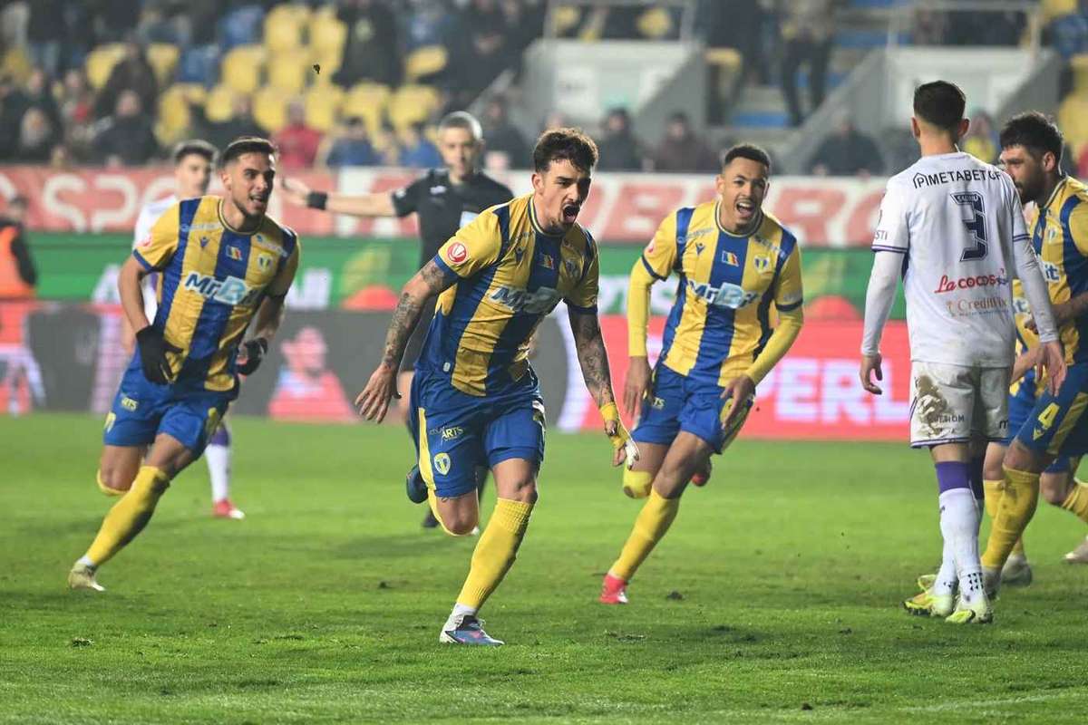 Petrolul si Csikszereda se inta lnesc intr un meci crucial