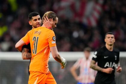 Portarul Antonin Kinsky vrea sa plece de la Tottenham dupa umilinta traita in Liga Campionilor