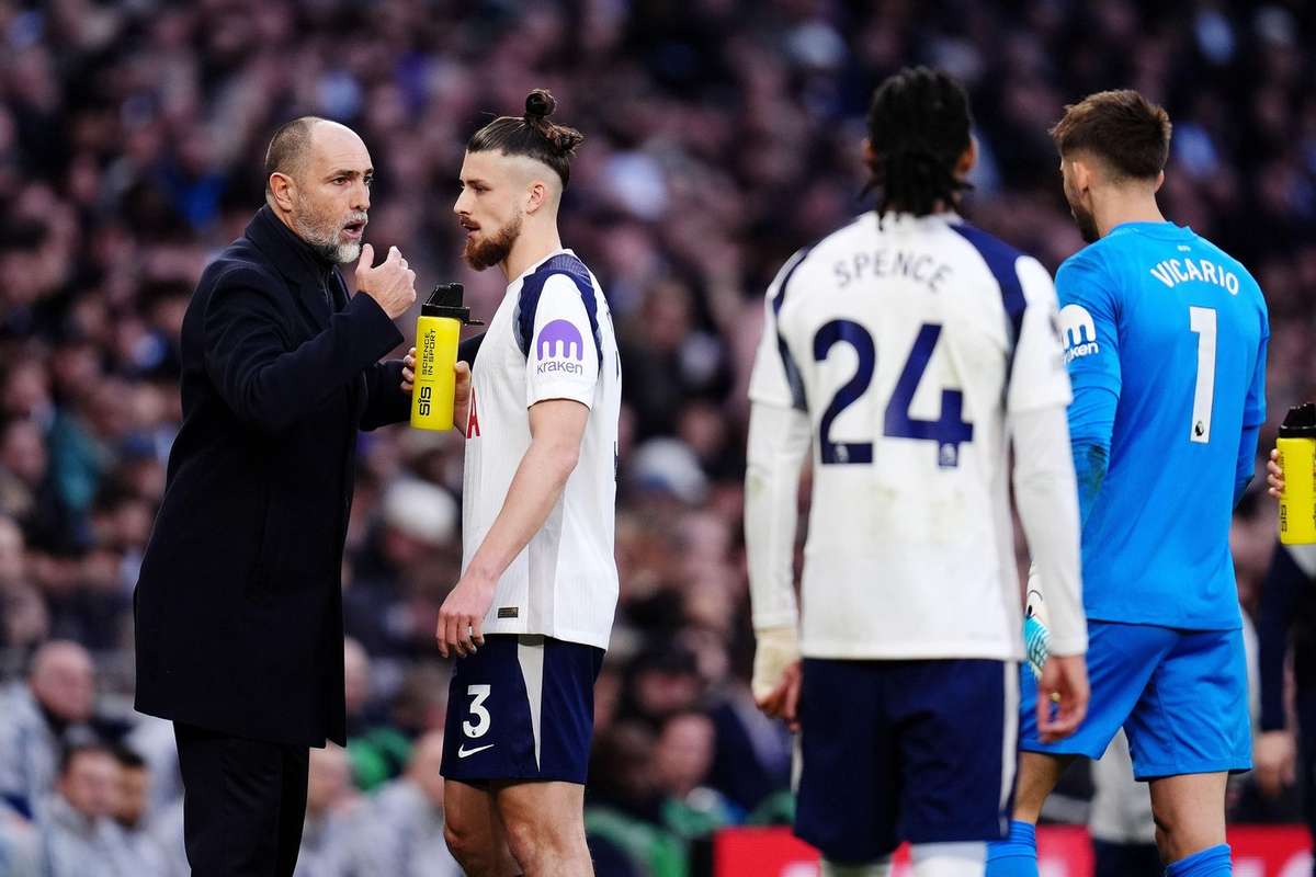Radu Dragusin revine in lotul lui Tottenham pentru confruntarea cu Atletico Madrid Experienta si calitate