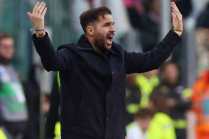Real Madrid isi propune ca antrenor un fost jucator de la rivala Barcelona