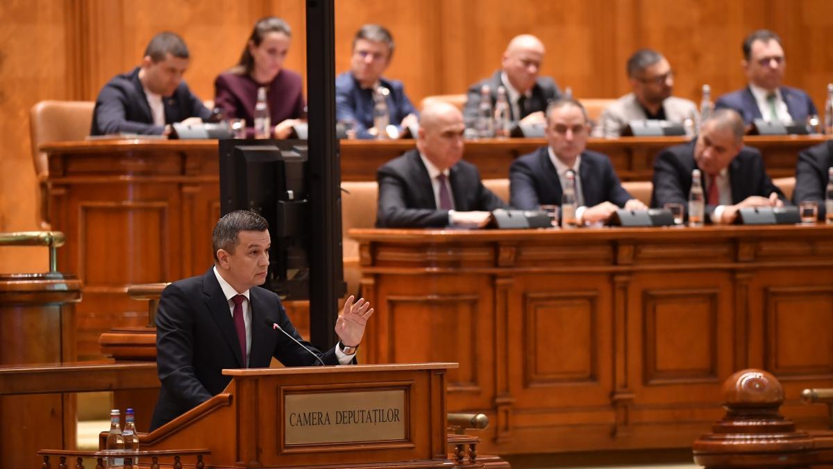 Surse PSD ii cere lui Bolojan masuri suplimentare pentru preturile benzinei si motorinei Care sunt