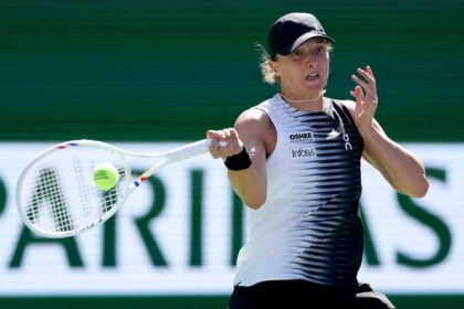 Tracker de Tenis Swiatek o infrunta pe Day la Indian Wells Djokovic calificare obtinuta cu dificultate in turul 3