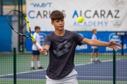 Un nou Alcaraz isi face aparitia Fratele mai mic al lui Carlos a castigat un turneu Challenger U15