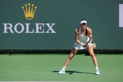 Urmrirea Tenisului Sorana Cirstea castiga la Miami Open Gabriela Ruse se intalneste cu Ruzic