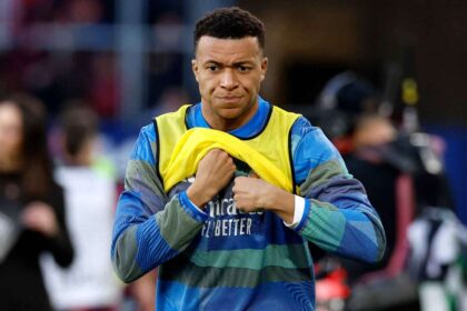 Vesti bune pentru fanii lui Real Madrid Kylian Mbappe a primit o decizie si va trebuie sa se supuna unei interventii chirurgicale