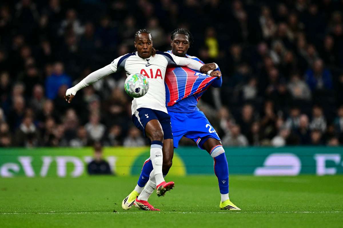 transmisie in direct tottenham crystal palace dragusin in primul unsprezece