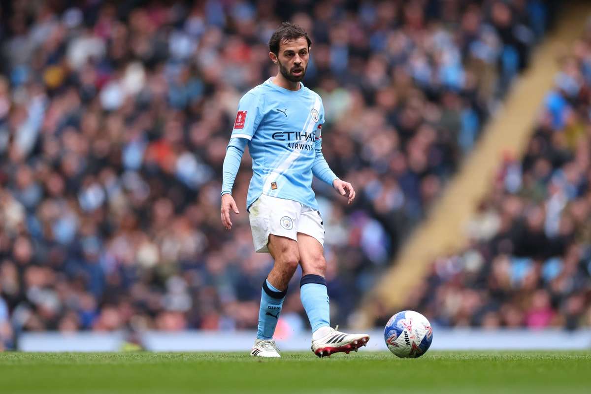 Barcelona si Juventus isi manifesteaza interesul pentru Bernardo Silva