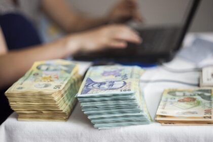 Bolojan acuza ca bugetul de stat a fost folosit ca o pusculita Exista persone care in judetele lor