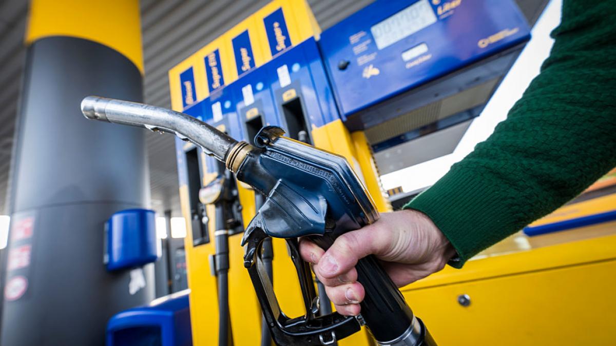 Bolojan detaliaza masurile luate in criza carburanilor Guvernul nu obtine nimic in urma