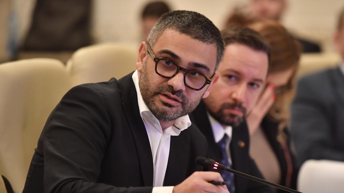 Florin Manole 28000 de tineri vor putea fi angajati cu sprijin financiar din partea statutului pentru o perioada de doi ani
