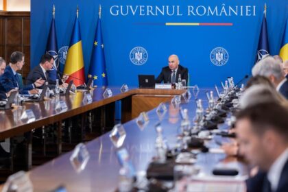 Guvernul ia in considerare o scadere voluntara a preturilor la carburanti Motorina