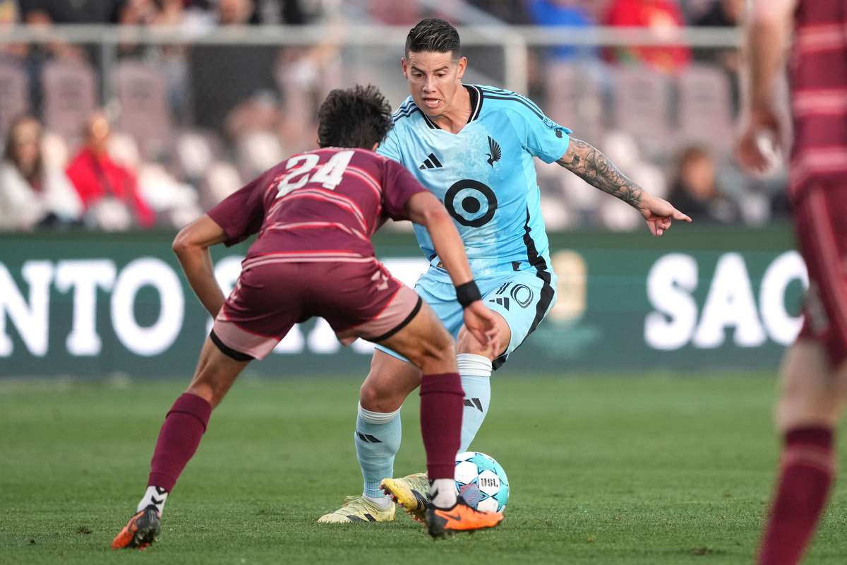 James Rodriguez a evoluat ca titular in primul sau meci la Minnesota