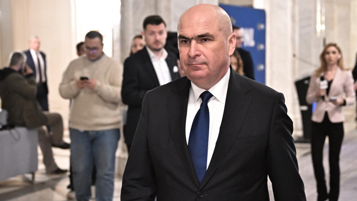 MotIunea de cenzura PSD AUR impotriva Guvernului Bolojan a fost prezentata miercuri in fata Parlamentului
