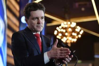 Nicusar Dan saluta armistitiul dintre SUA si Iran si solicita un acord pe termen lung inclusiv pentru stramtoarea Ormuz