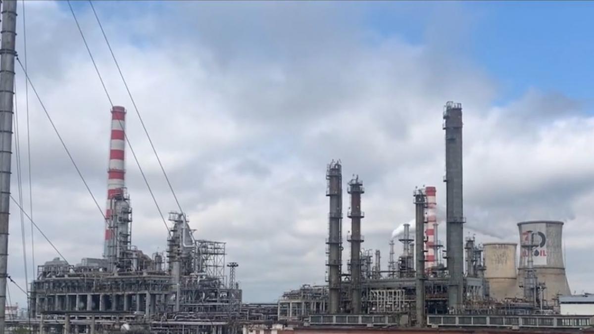 NicusoDan despre redeschiderea rafinariei Petrotel Se va intampla in cateva saptamani Exista aspecte