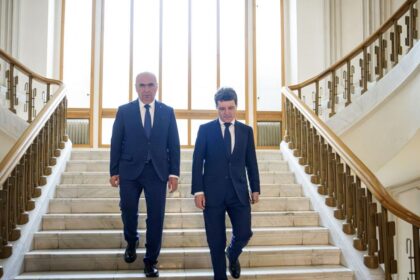 Presedintele Nicusor Dan intrebat daca va numi un alt premier PNL in locul lui Bolojan Sunt