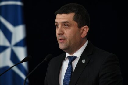 Radu Miruta afirma ca Romania nu poate fi atacata cu rachete iraniene Ar fi necesara o
