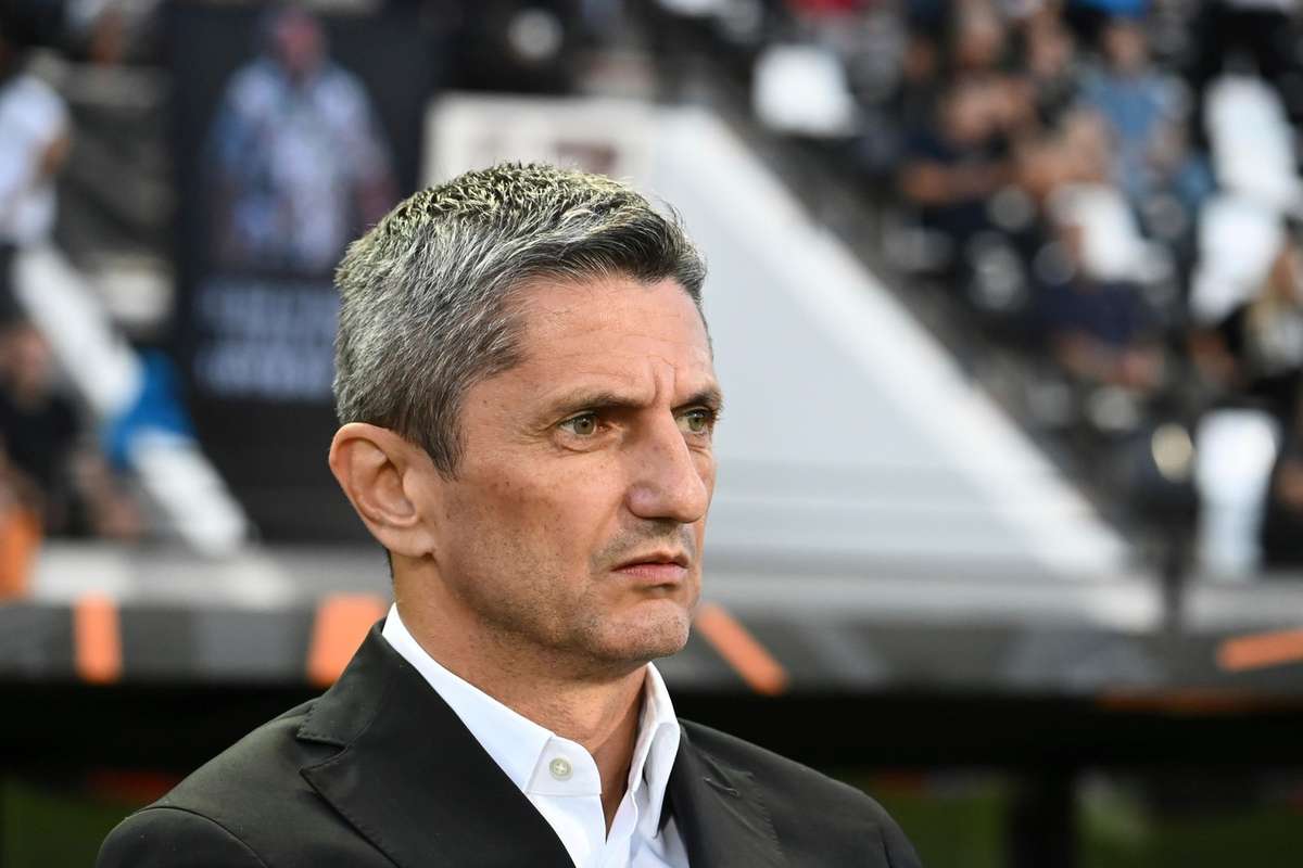 Razvan Lucescu a ajuns de urgenta la Bucuresti A renuntat la PAOK